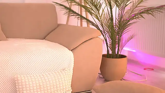 Chat +18 de DeborahLowe ao vivo