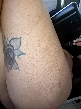 DEISY_8670 élő XXX-chatje