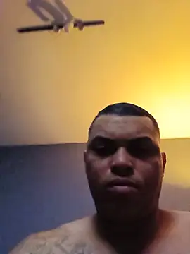Show de VitorBDote23cm na webcam