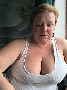 jusichka's Live XXX Chat