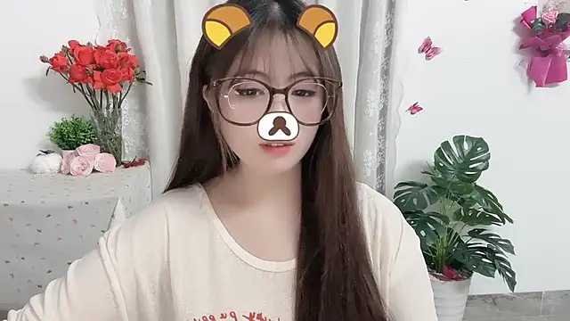 Chat XXX en directo de MIJ-Uwuu