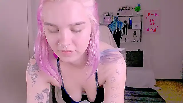 Hot_Blonda élő XXX-chatje