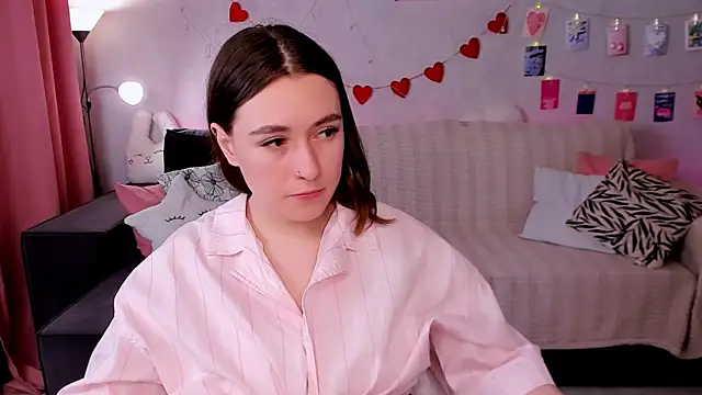 polly_pop_ élő XXX-chatje