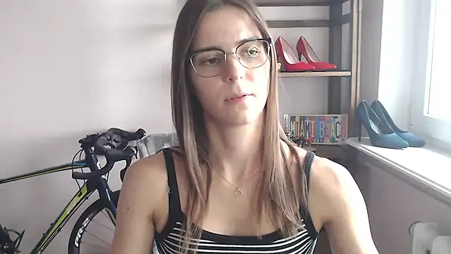 love_megi élő XXX-chatje