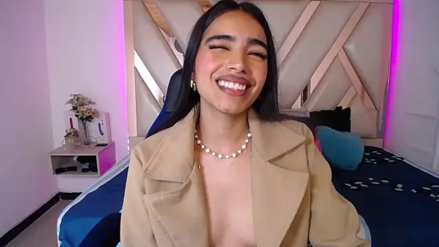 Miaa_ferrari1 – Live XXX-chat