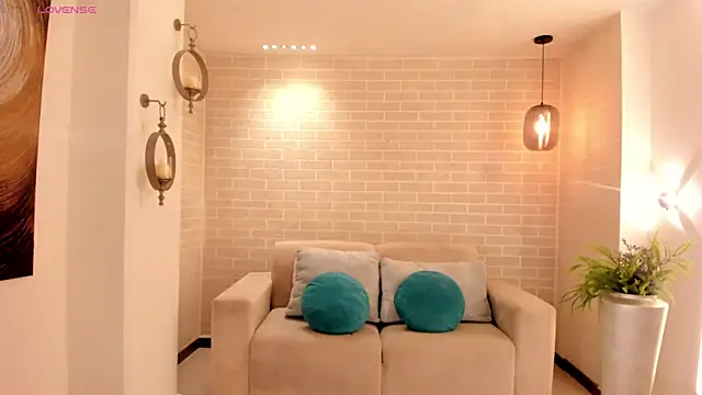 AmaraDivine's Live XXX Chat