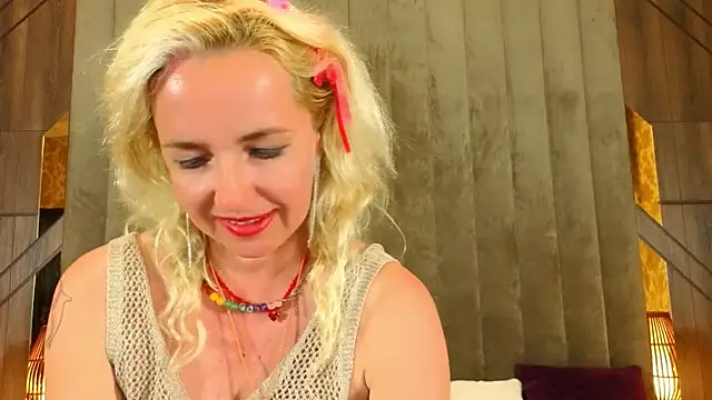Chat +18 de Alaska_Si ao vivo