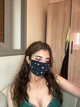 Faton_x Adlı Modelin Canlı XXX Sohbeti