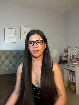 JassmineLove live XXX chat