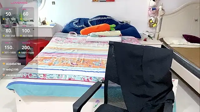 miaomiao-99's Live XXX Chat