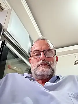 nard53 élő XXX-chatje