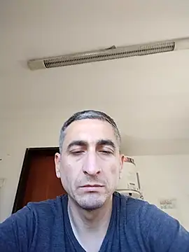 Alejandro83bsf – Naživo XXX chat