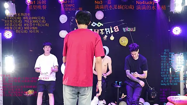 Zouzouboy-001's Live XXX Chat