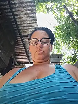 tugordita-hot: онлайн-секс-чат