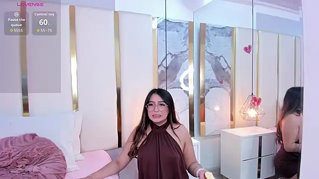 KamilaVegga's Live XXX Chat