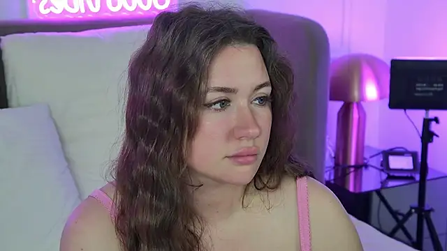 دردشة MeganStrane الجنسية المباشرة