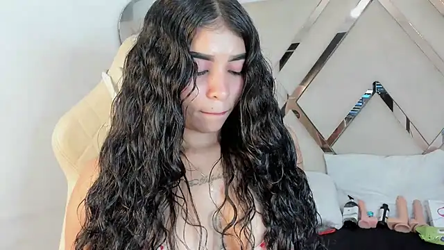 Chat XXX en directo de honeyhtx
