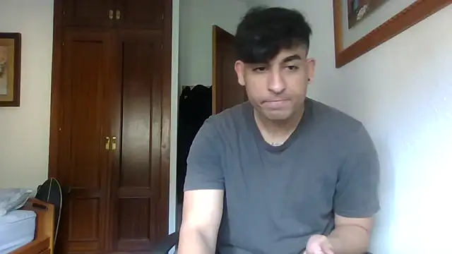 Poliakov_kink_bdsmのウェブカメラショー