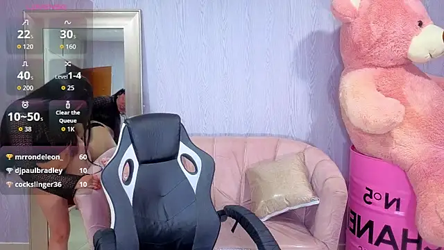 lia_harper_t élő XXX-chatje