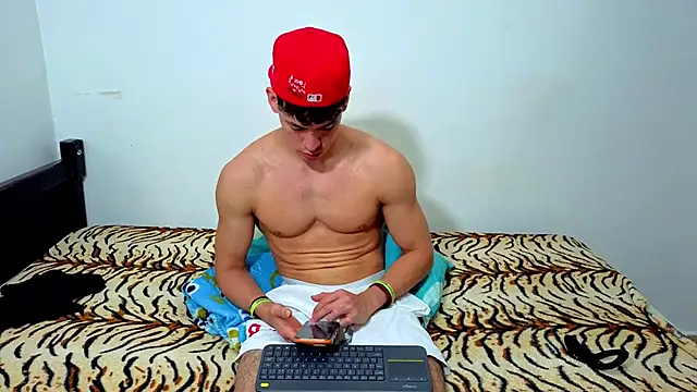 Chat XXX ao vivo de Luke_Muscle