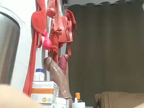 30cmMONSTERCOCKnBIGLOAD4u Adlı Modelin Canlı XXX Sohbeti