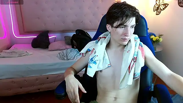 Marcoviolet Live XXX Chat