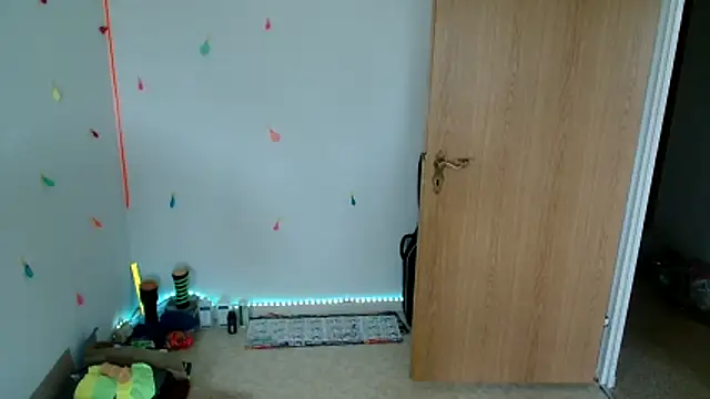 hei_69 élő XXX-chatje
