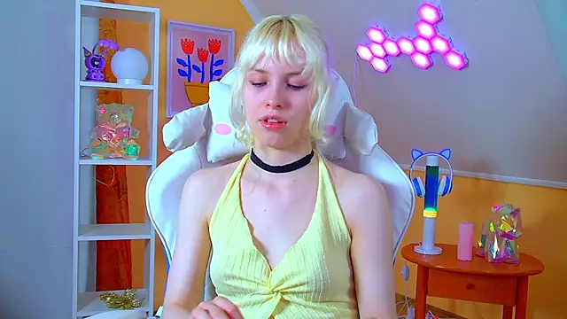 Chatroom XXX en direct de HannahHollis
