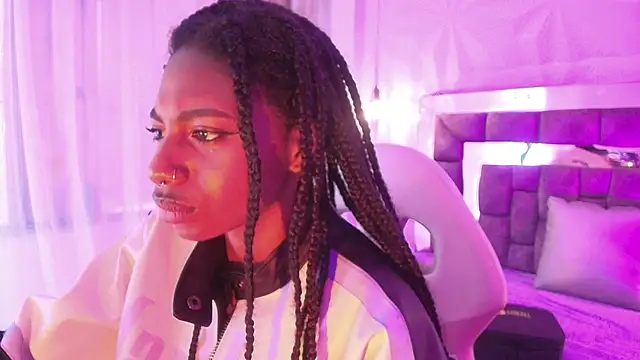 Chat +18 de Queen_perla_ ao vivo