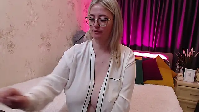 Živý XXX chat KriisKiss