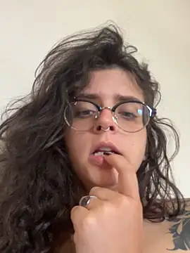 Živý XXX chat Indiehippie