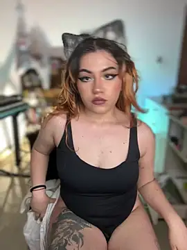 NikkiNixn Live XXX chat