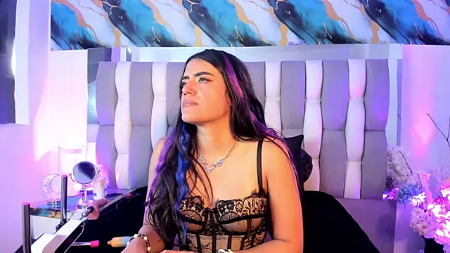 Chatroom XXX en direct de IsaDiiaz