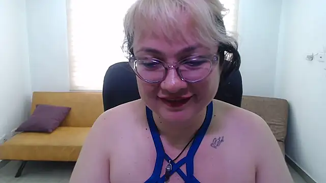 Czat XXX na żywo – AnyaLuxx