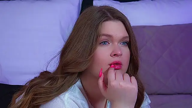 CrystalLyons – Naživo XXX chat