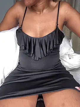 Chat +18 de Ravishing_Rubi ao vivo