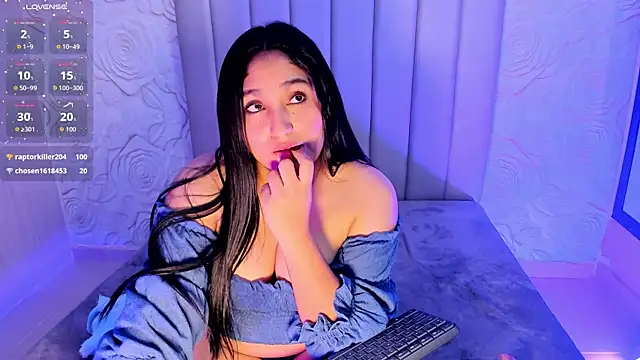 XXX chat uživo modela Lya_dubois_