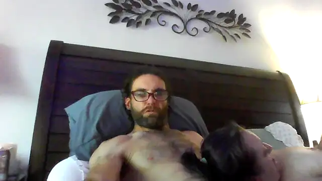 yourpersonalpeer1 – Naživo XXX chat