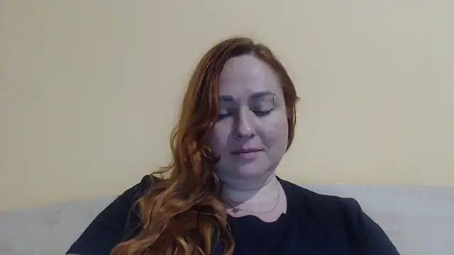 Chat +18 de Foxy_Kate3333 ao vivo