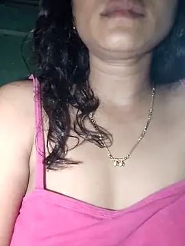 Ankitahot1993 লাইভ XXX চ্যাট