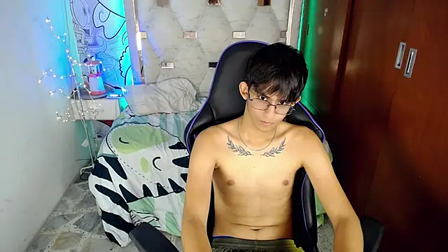 zxvn_n Show in webcam