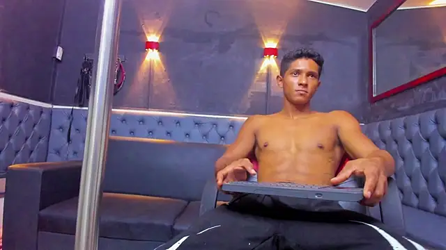 Yoel_Blessedn Live XXX chat