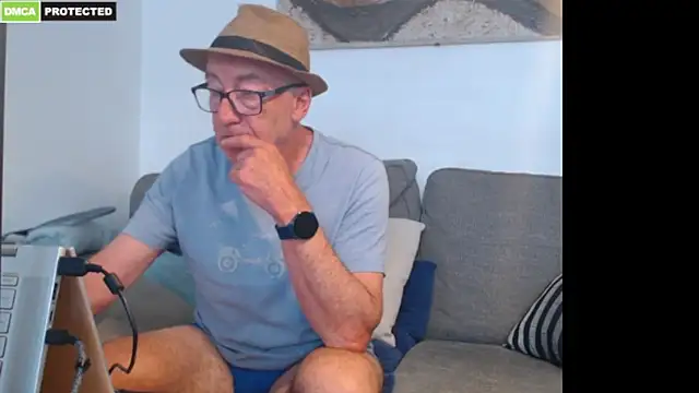bluedae1's Live XXX Chat