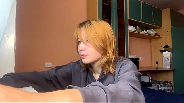 Mowhlntime's Live XXX Chat