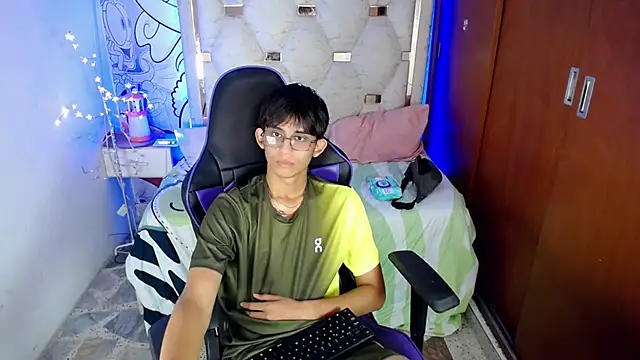 zxvn_n Шоу с уебкамера
