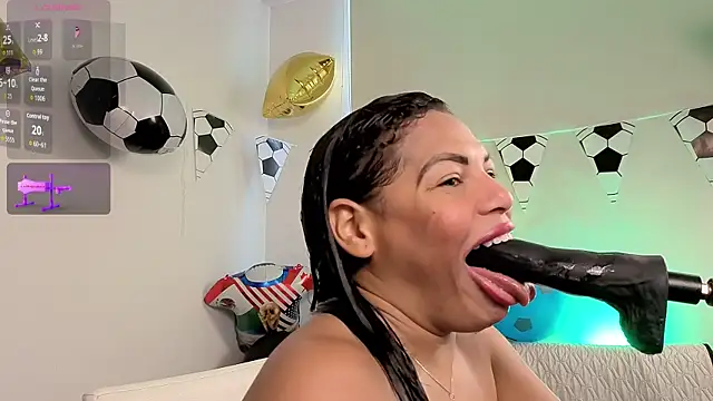 Anabel693 élő XXX-chatje