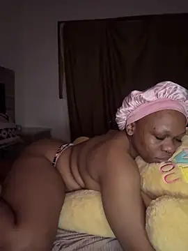 Chat XXX en directo de BonnyMolhada