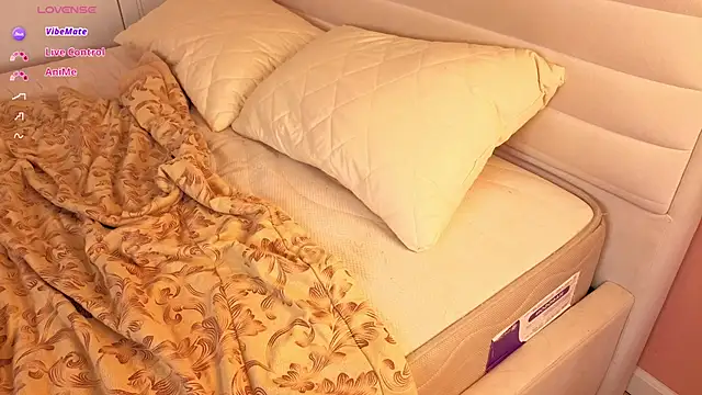 AliceFlowe – Naživo XXX chat