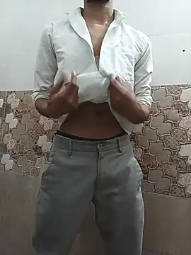 Show de webcam de itsmemadhu2019