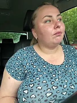 Mommy-girl-Lola – Naživo XXX chat